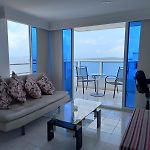 Apartamento con VISTA AL MAR, A una cuadra de la PLAYA. Piso 16