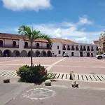 Apartamento con VISTA AL MAR, A una cuadra de la PLAYA. Piso 16