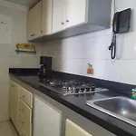 Apartamento con VISTA AL MAR, A una cuadra de la PLAYA. Piso 16