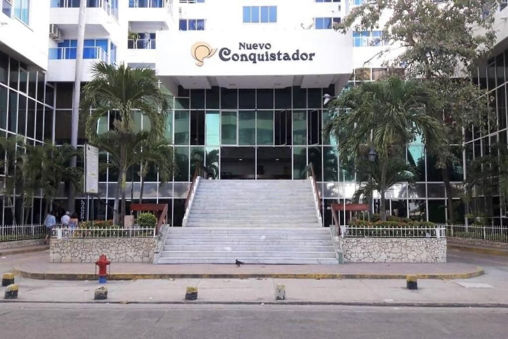 Con Vista Al Mar, A Cuadra De La Playa. Piso 16 Apartamento Cartagena