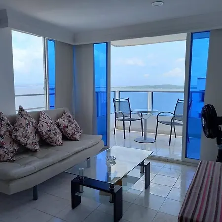 Con Vista Al Mar, A Cuadra De La Playa. Piso 16 Apartamento Cartagena